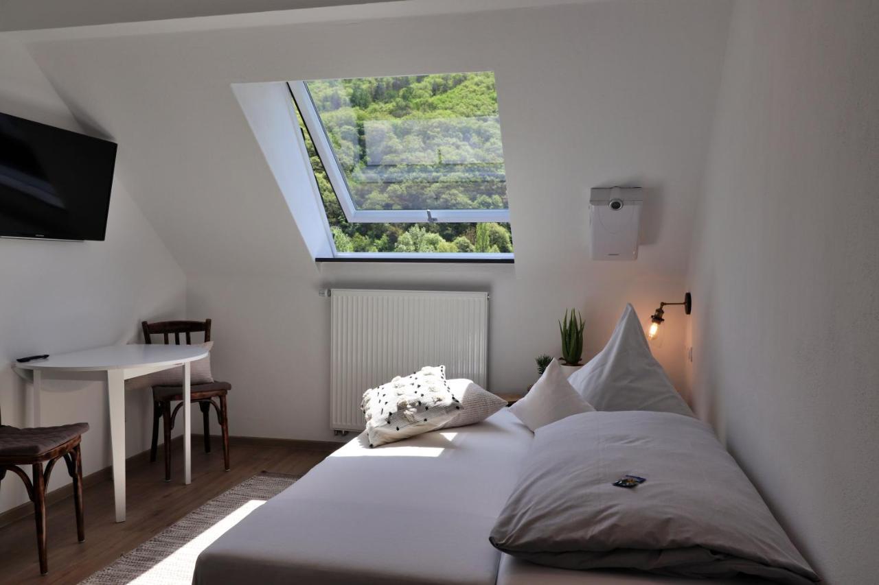 Hotel Zur Post Klotten Eksteriør bilde