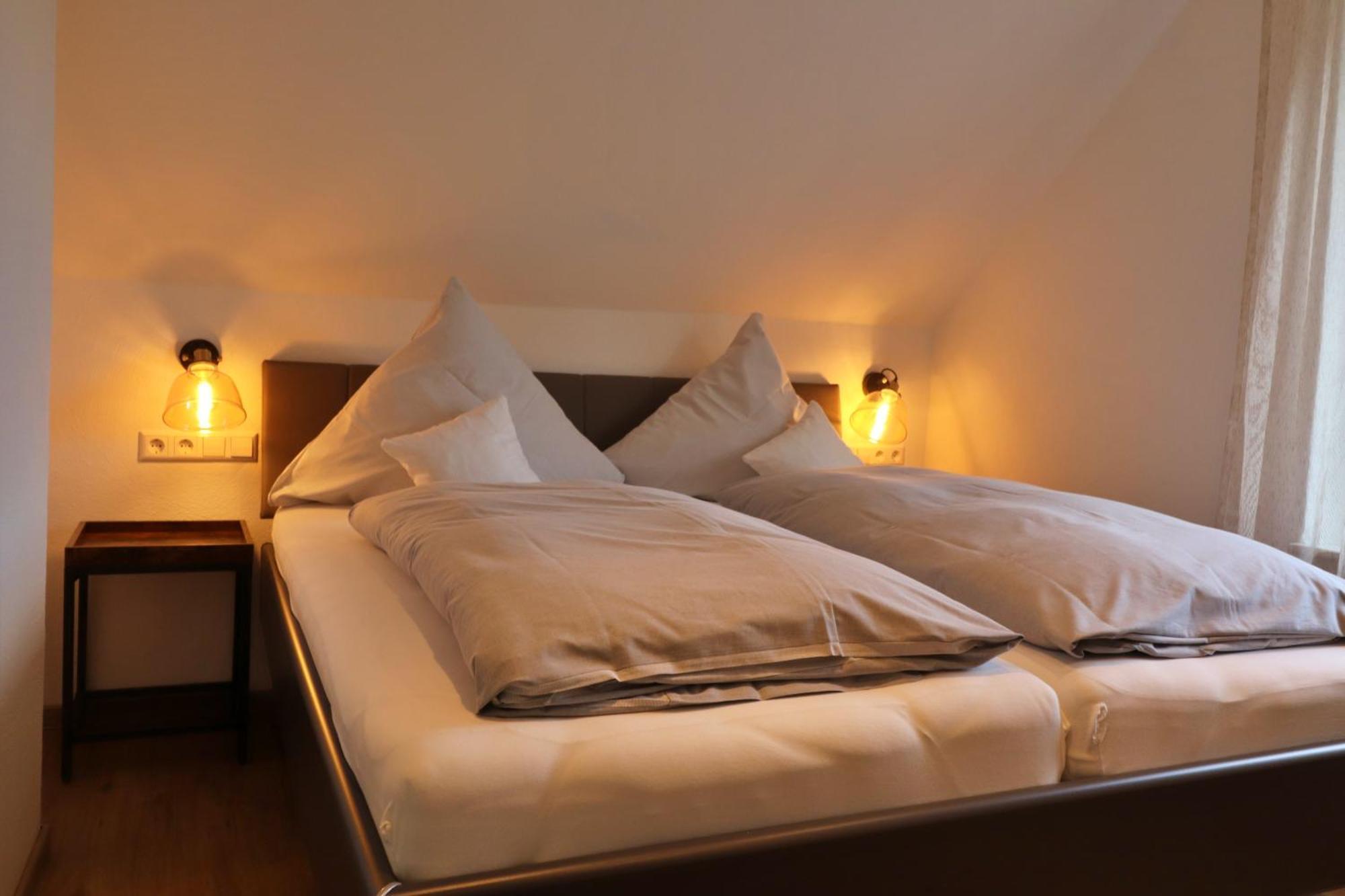 Hotel Zur Post Klotten Rom bilde