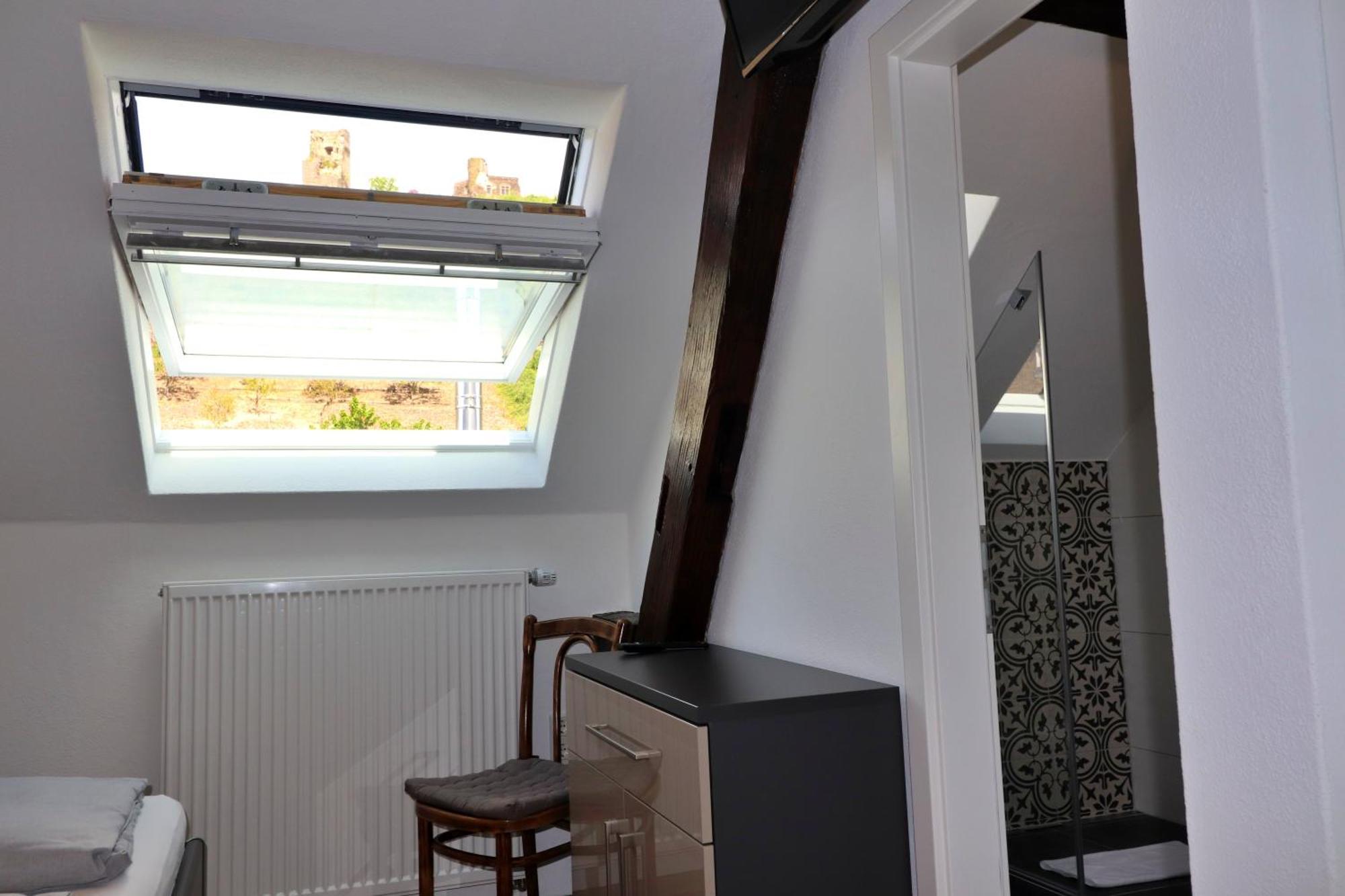 Hotel Zur Post Klotten Rom bilde