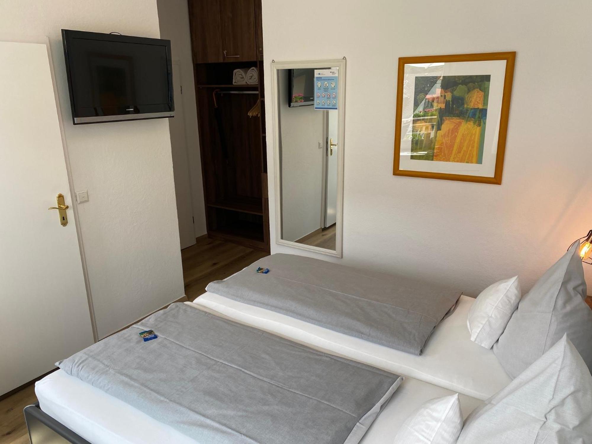 Hotel Zur Post Klotten Rom bilde